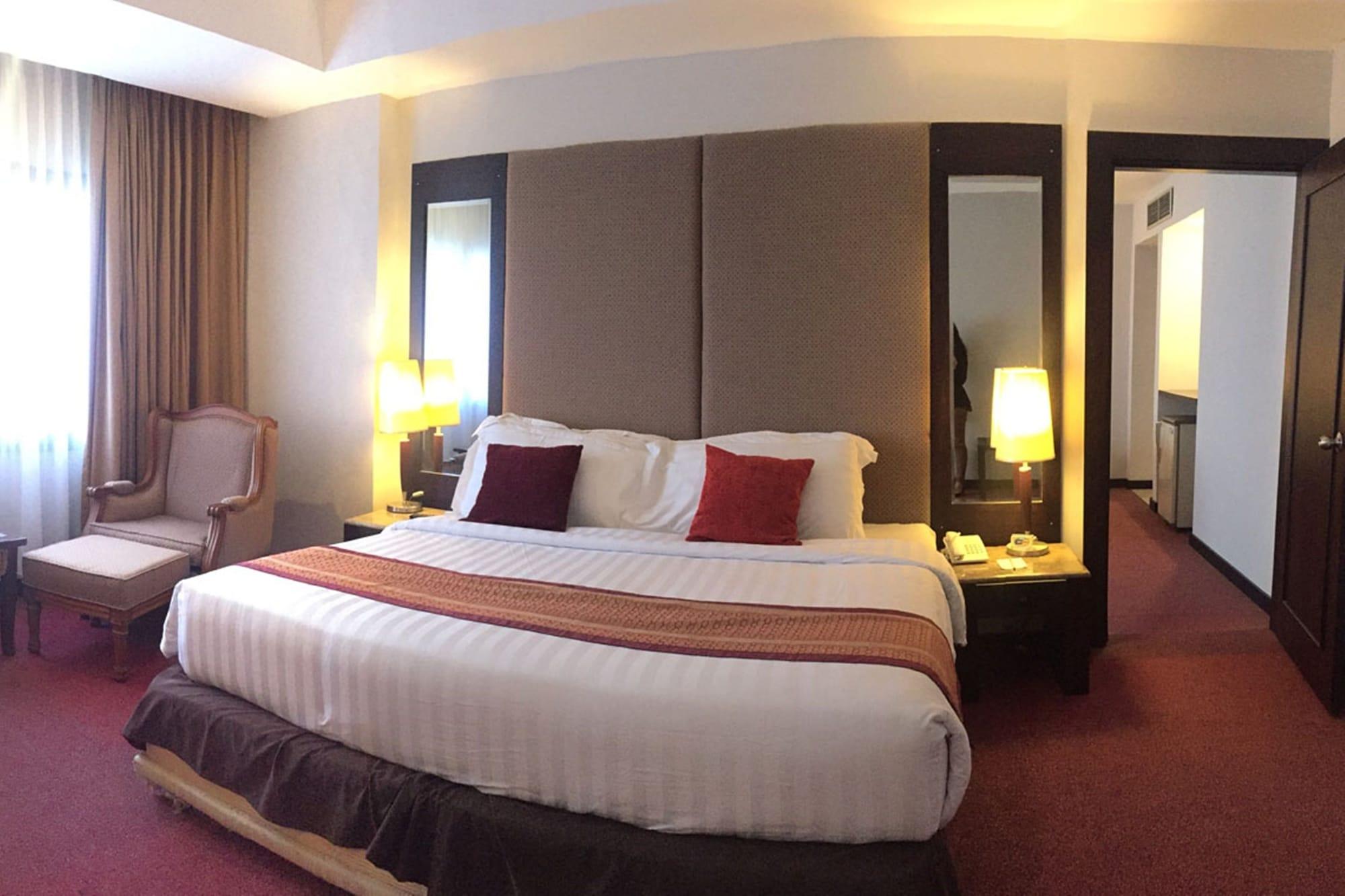 Pangeran Beach Hotel Padang  Dış mekan fotoğraf